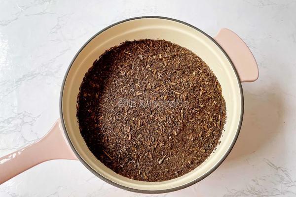 泰式手标奶茶的做法图解2