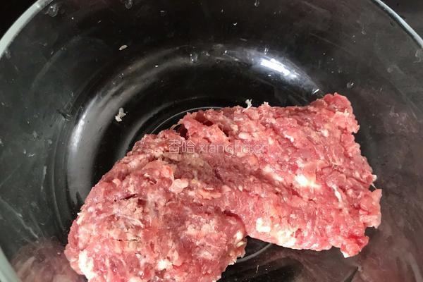 黄瓜酿肉的做法图解1