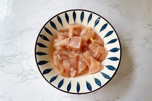 鸡胸肉炒辣椒的做法图解3