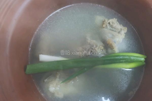 冬瓜猪骨汤的做法图解7