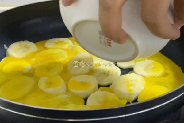 香蕉玉米鸡蛋羹的做法图解5