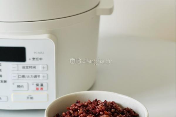 一招教你不用浸泡做出软糯好吃的杂粮饭的做法图解5