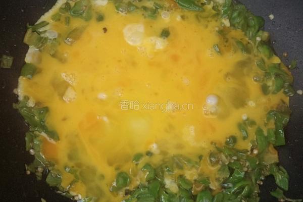 青椒炒蛋的做法图解6