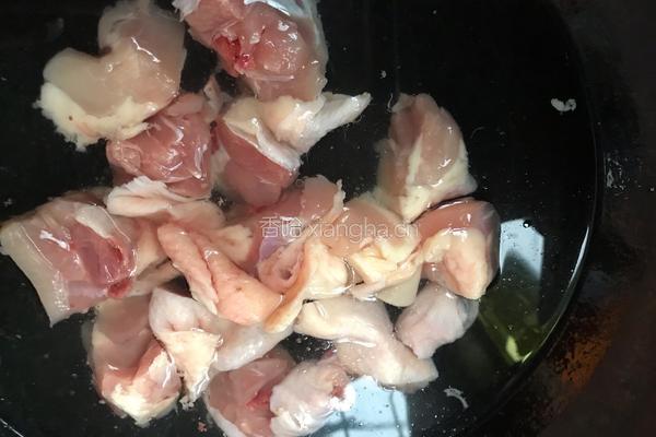 土豆炖鸡腿肉的做法图解6
