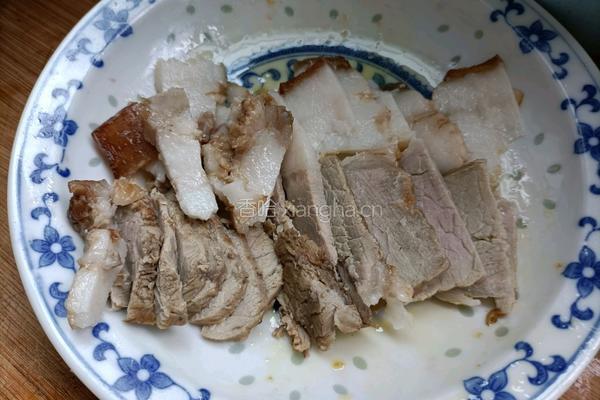 粉蒸腊汁肉的做法图解2