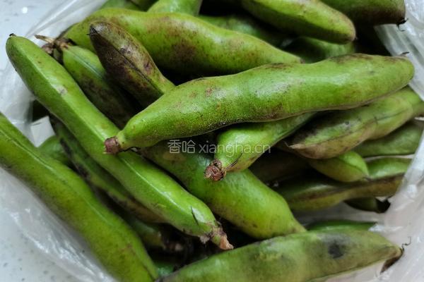 蚕豆糕的做法图解1