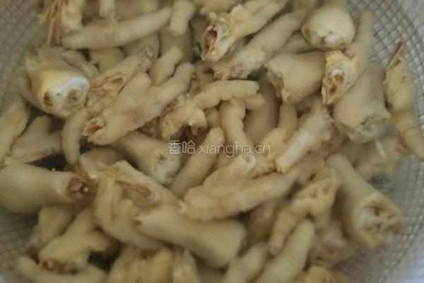 酸辣鸡爪的做法图解4