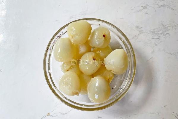 柠檬荔枝杨梅饮的做法图解4