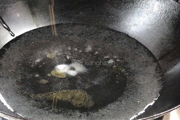 干煸黄豆芽的做法图解1