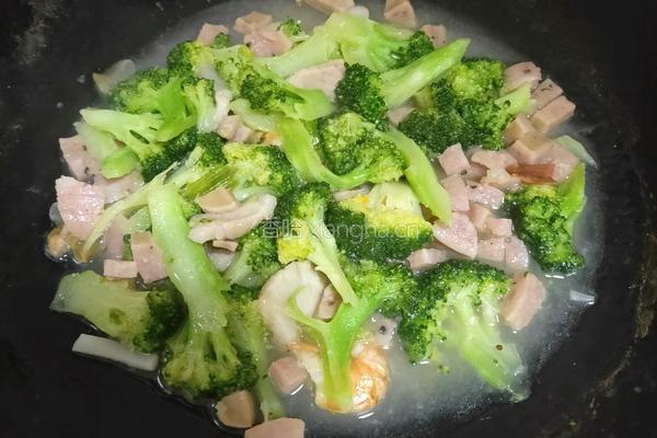 上汤西蓝花的做法图解4
