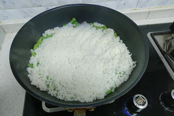 豆角焖饭的做法图解11