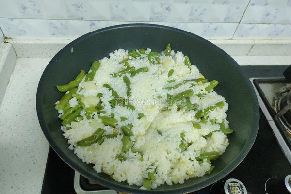 豆角焖饭的做法图解13
