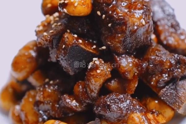 金蒜牛肉粒的做法图解7