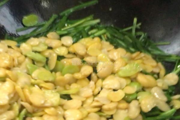 韭菜蚕豆炒鸡蛋的做法图解13