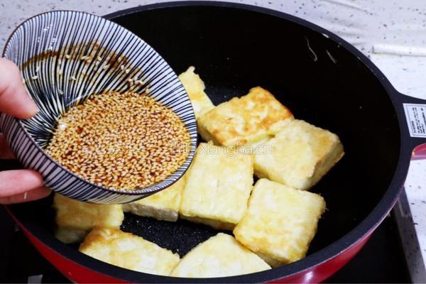 香煎孜然豆腐的做法图解16