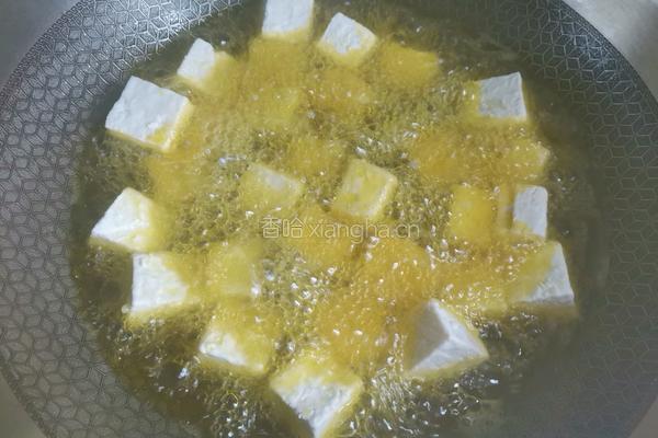 椒盐豆腐的做法图解3