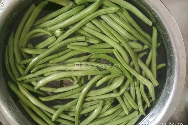 无丝芸豆猪肉水饺的做法图解1