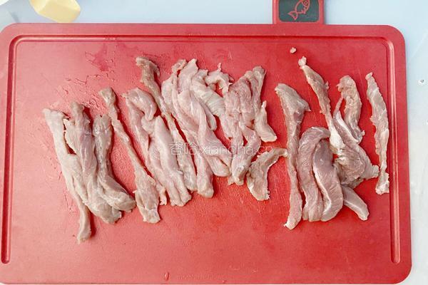 煎饼肉卷的做法图解2