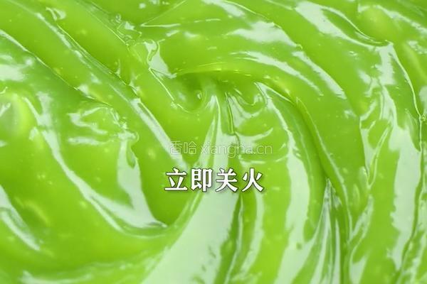 黄瓜皮做成黄瓜凉粉 消暑减脂 冰冰凉凉的做法图解6