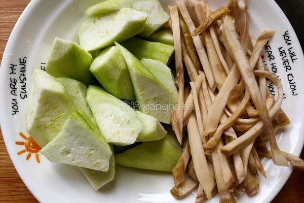 大头菜丝瓜汤的做法图解4