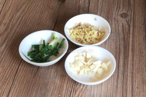 番茄黄瓜炒鸡蛋的做法图解4