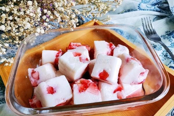 草莓奶冻的做法图解10