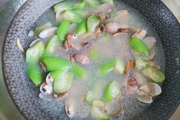 花蛤丝瓜汤的做法图解13