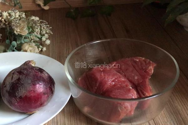 凉拌牛里脊的做法图解1