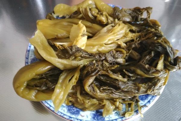 酸菜炒肉丝的做法图解4