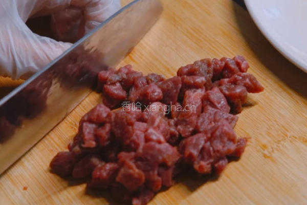 老底子香菇牛肉酱的做法图解1