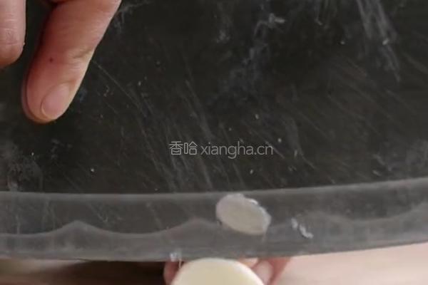 大蒜还能做成蒜瓣酱 炒菜拌面来一勺 超级开胃的做法图解1