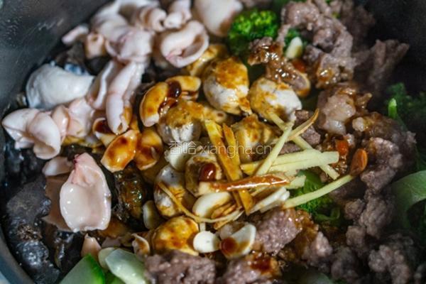 美味酱香锅的做法图解7