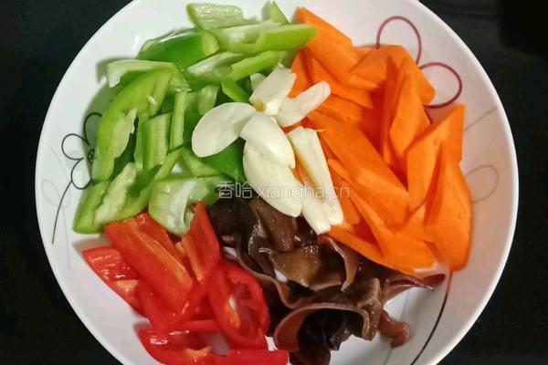 杂蔬炒豆腐的做法图解2