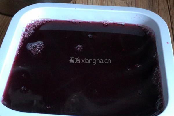 桑葚子酸奶冰粉的做法图解8