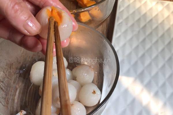 网红酸奶荔枝冻的做法图解6