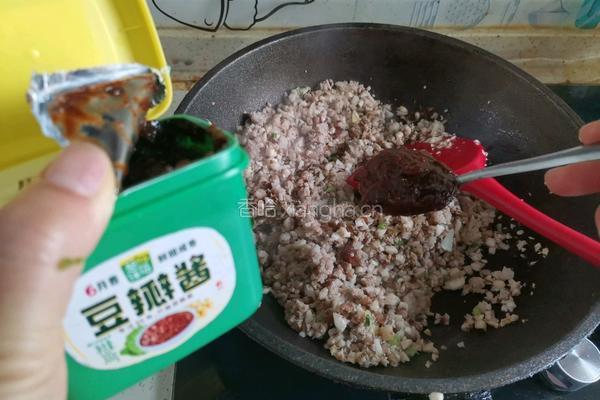 香菇肉酱拌面的做法图解9