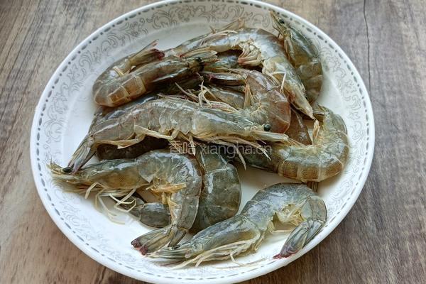 椒盐大虾的做法图解9