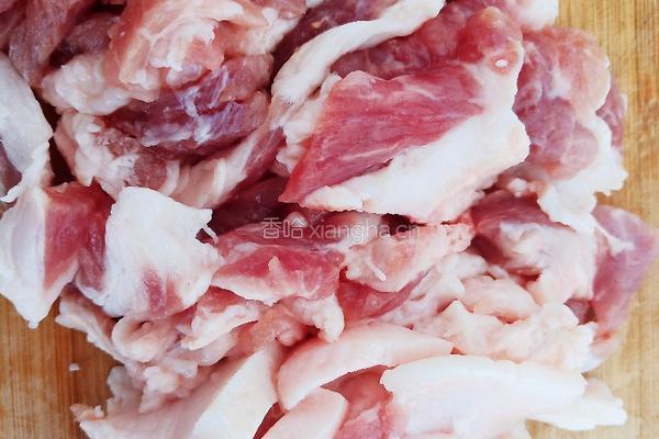 毛木耳炒肉的做法图解3