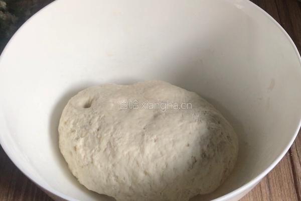 红萝卜牛肉锅贴的做法图解3
