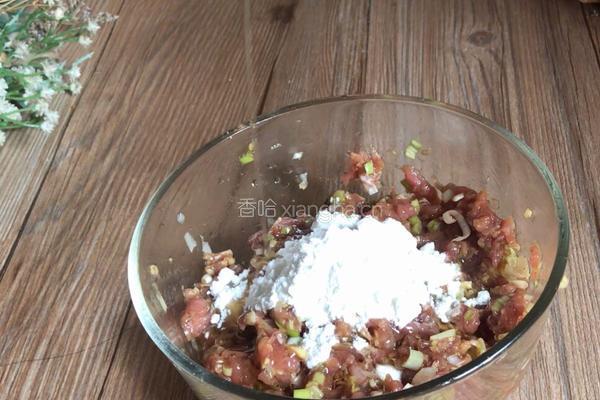 红萝卜牛肉锅贴的做法图解10