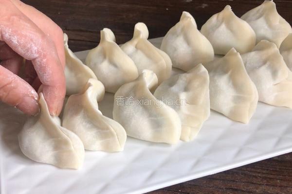 马齿苋韭菜馅饺子的做法图解14