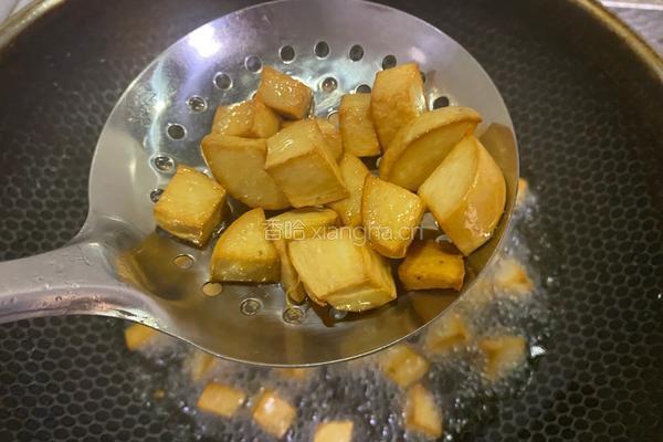超下饭的珍菌牛仔粒,烹饪小白也能做!的做法图解3