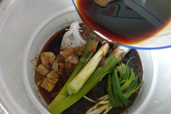 卤牛肉的做法图解7