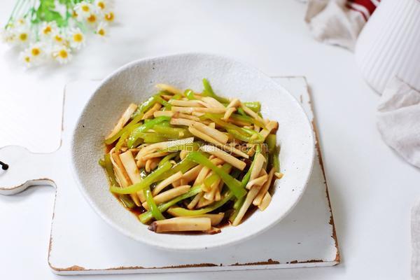 青椒炒杏鲍菇的做法图解10