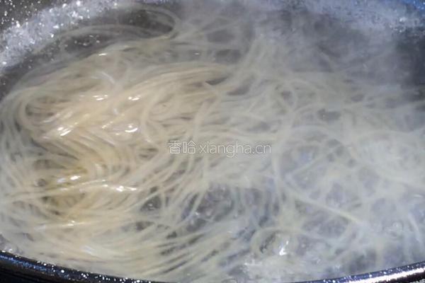 酸辣粉丝的做法图解12