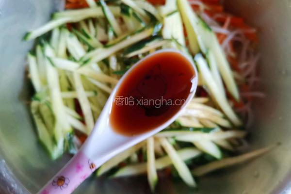 炝拌绿豆芽的做法图解9