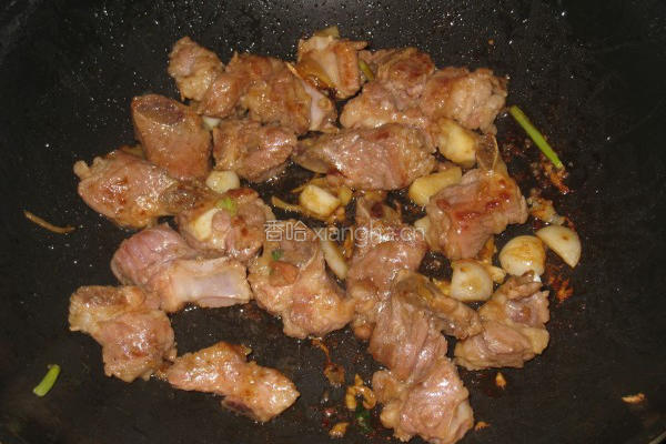 胡萝卜土豆炖排骨的做法图解5