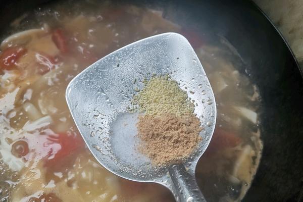 白玉菇豆腐汤的做法图解11