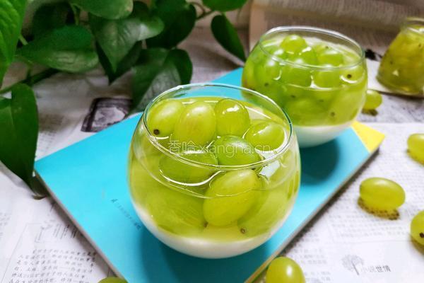 双色青提果冻杯的做法图解10