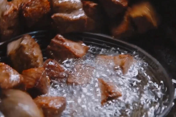 自制翡翠牛肉粒的做法图解4